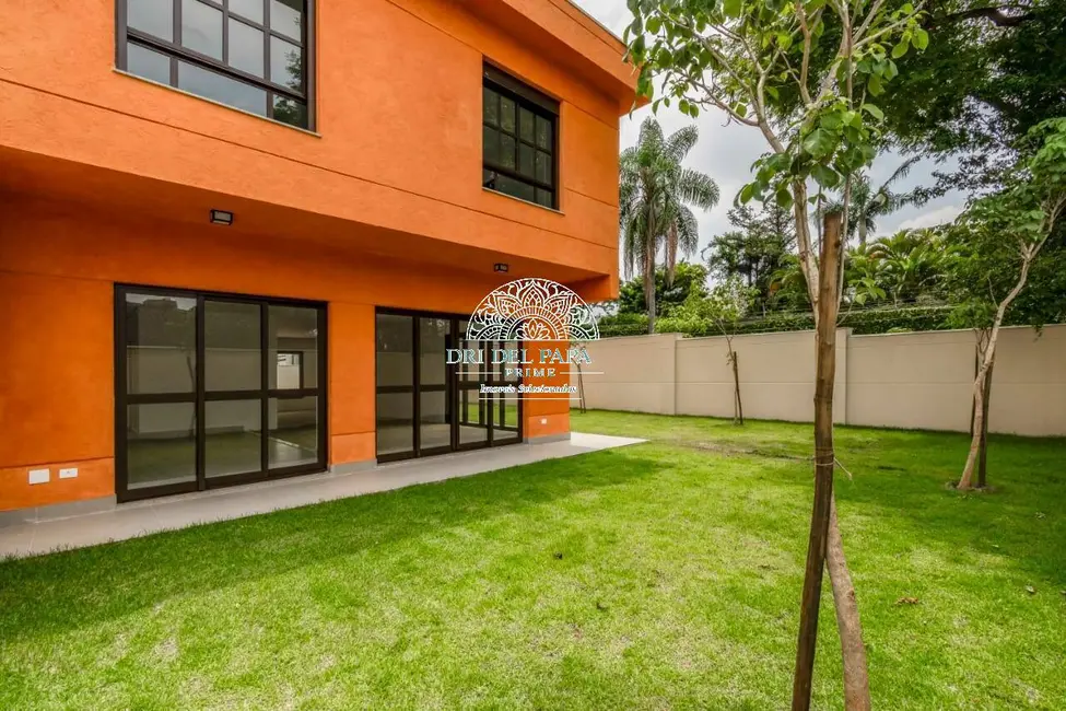 Casa com 3 quartos à venda, 347m2 em São Paulo - SP - imagem 3 Foto 3 de Casa com 3 quartos à venda, 347m2 em São Paulo - SP