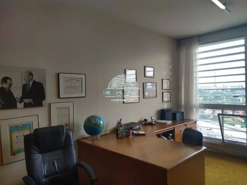 Apartamento com 4 quartos à venda e para alugar, 320m2 em Higienópolis, São Paulo - SP - imagem 3 Foto 3 de Apartamento com 4 quartos à venda e para alugar, 320m2 em Higienópolis, São Paulo - SP