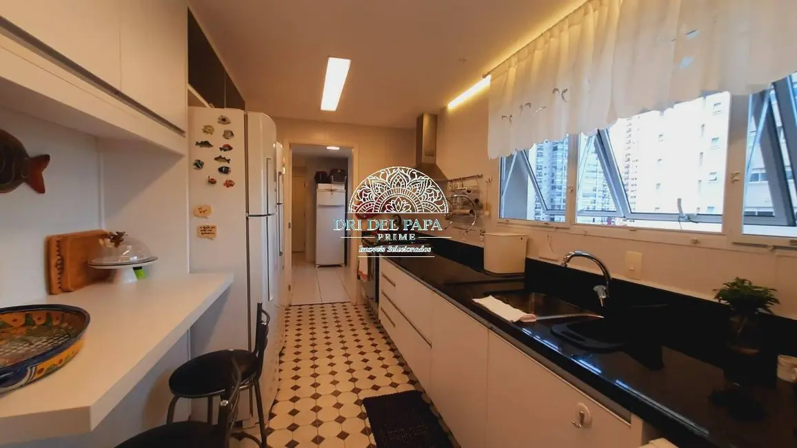 Foto 5 de Apartamento com 4 quartos à venda, 280m2 em Jardim Fonte do Morumbi, São Paulo - SP