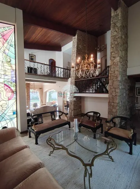 Casa com 5 quartos à venda e para alugar, 675m2 em Interlagos, São Paulo - SP - imagem 4 Foto 4 de Casa com 5 quartos à venda e para alugar, 675m2 em Interlagos, São Paulo - SP