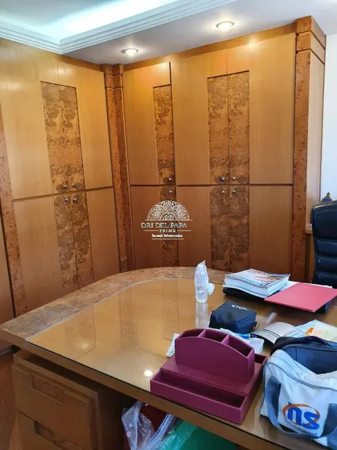 Foto 2 de Casa com 5 quartos à venda e para alugar, 1100m2 em Super Quadra Morumbi, São Paulo - SP