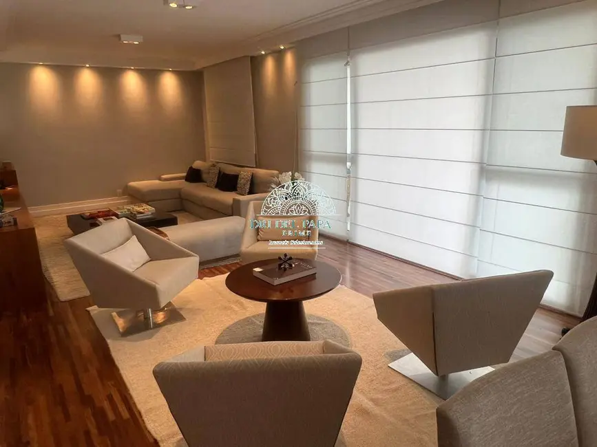Foto 8 de Apartamento com 4 quartos à venda, 196m2 em Vila Andrade, São Paulo - SP