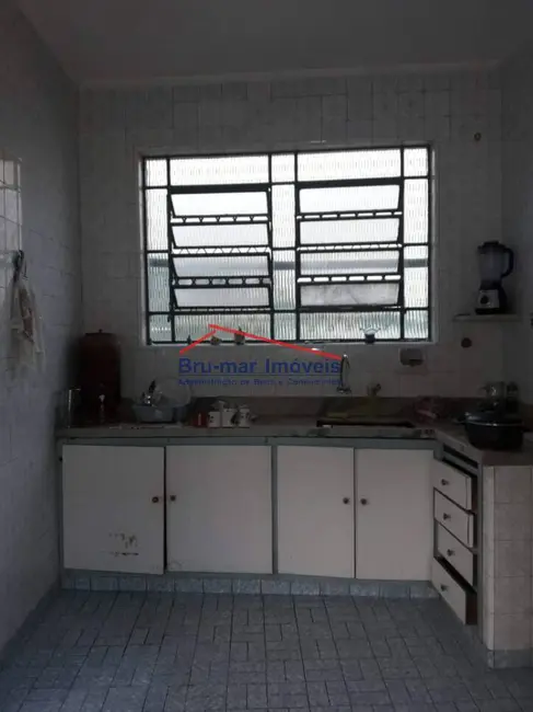 Casa com 2 quartos à venda, 285m2 em Vila Belmiro, Santos - SP - imagem 9 Foto 9 de Casa com 2 quartos à venda, 285m2 em Vila Belmiro, Santos - SP