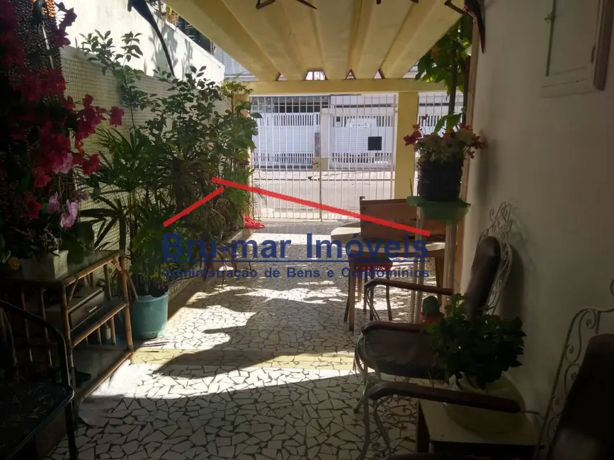Foto 2 de Casa com 3 quartos à venda, 201m2 em Gonzaga, Santos - SP