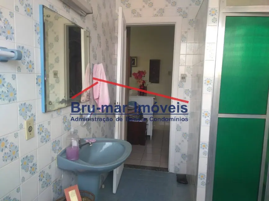 Foto 9 de Casa com 3 quartos à venda, 201m2 em Gonzaga, Santos - SP