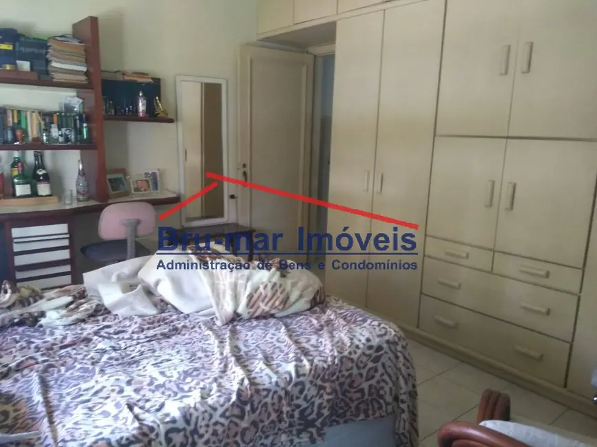 Foto 5 de Casa com 3 quartos à venda, 201m2 em Gonzaga, Santos - SP