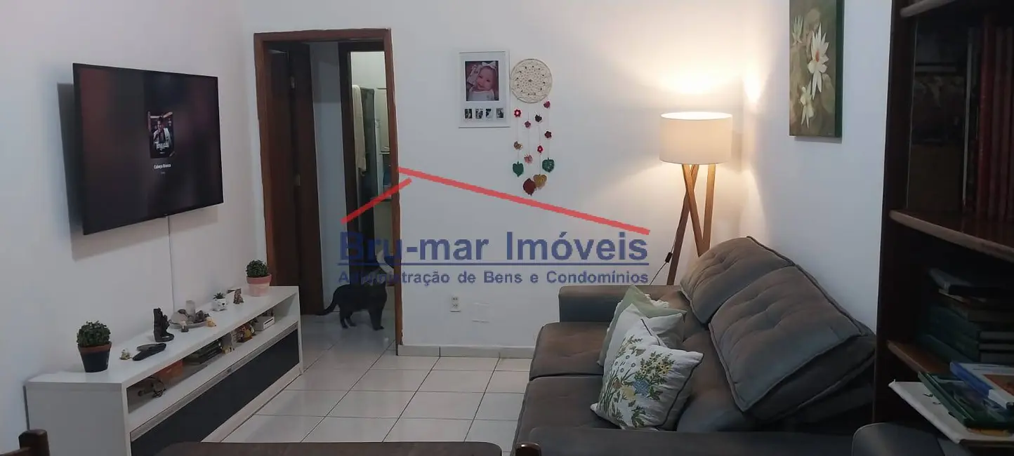 Foto 2 de Casa com 2 quartos à venda, 120m2 em Marapé, Santos - SP