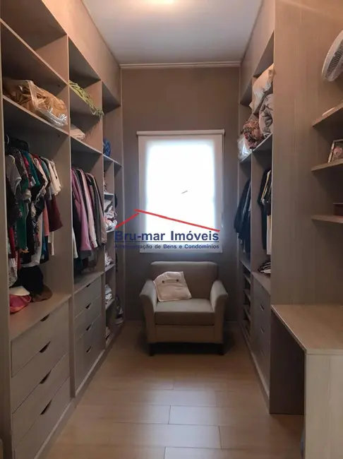 Foto 8 de Casa com 4 quartos à venda, 300m2 em Marapé, Santos - SP