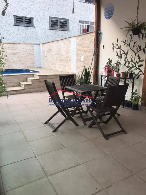 Foto 5 de Casa com 4 quartos à venda, 300m2 em Marapé, Santos - SP