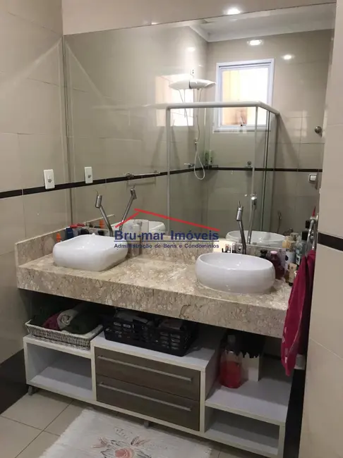 Foto 9 de Casa com 4 quartos à venda, 300m2 em Marapé, Santos - SP