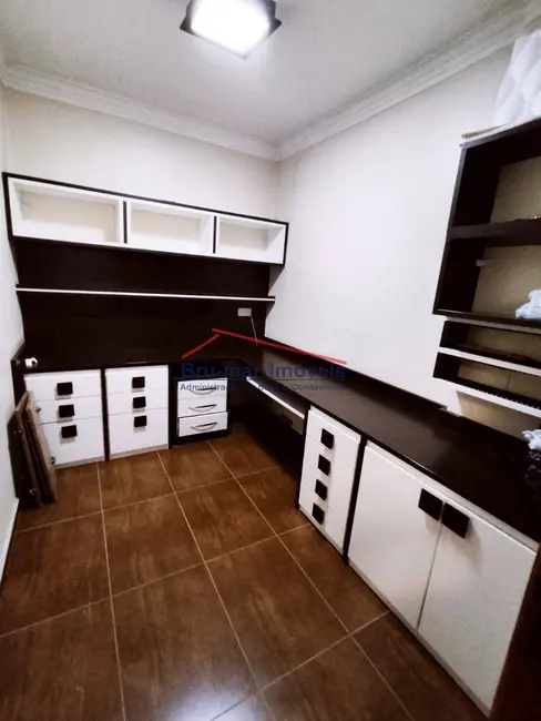 Apartamento com 3 quartos para alugar, 174m2 em Ponta da Praia, Santos - SP - imagem 6 Foto 6 de Apartamento com 3 quartos para alugar, 174m2 em Ponta da Praia, Santos - SP
