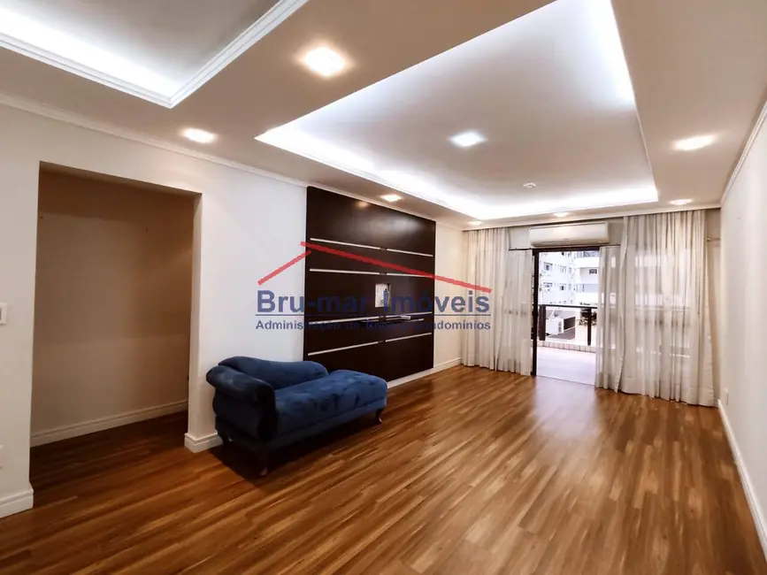 Apartamento com 3 quartos para alugar, 174m2 em Ponta da Praia, Santos - SP - imagem 1 Foto 1 de Apartamento com 3 quartos para alugar, 174m2 em Ponta da Praia, Santos - SP