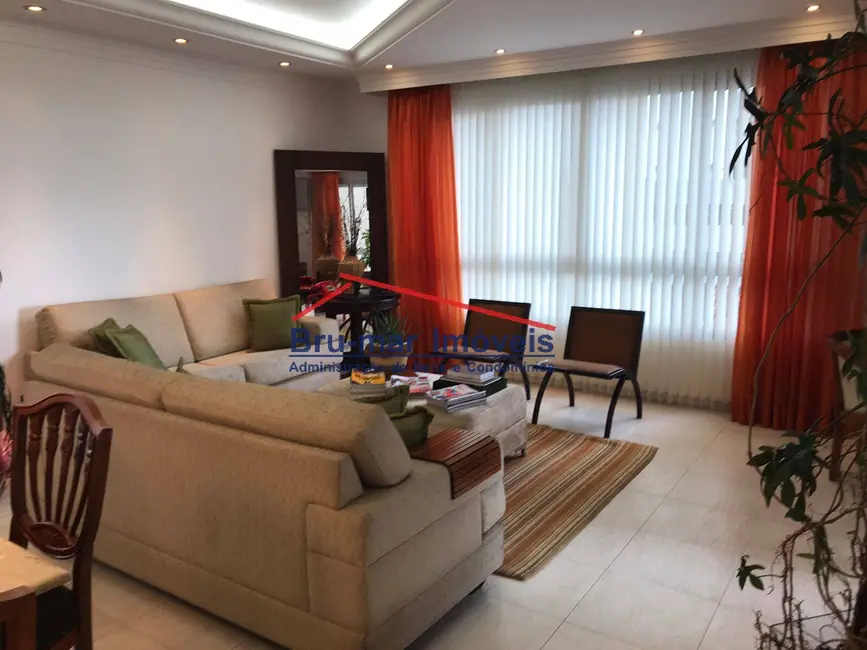 Apartamento com 3 quartos à venda, 209m2 em Embaré, Santos - SP - imagem 2 Foto 2 de Apartamento com 3 quartos à venda, 209m2 em Embaré, Santos - SP