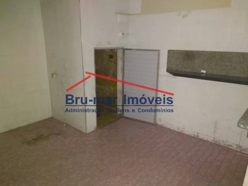 Foto 8 de Sobrado com 3 quartos à venda, 150m2 em Embaré, Santos - SP