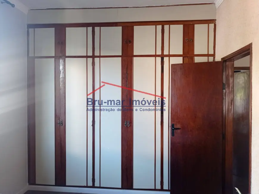 Foto 6 de Sobrado com 3 quartos à venda, 186m2 em Embaré, Santos - SP