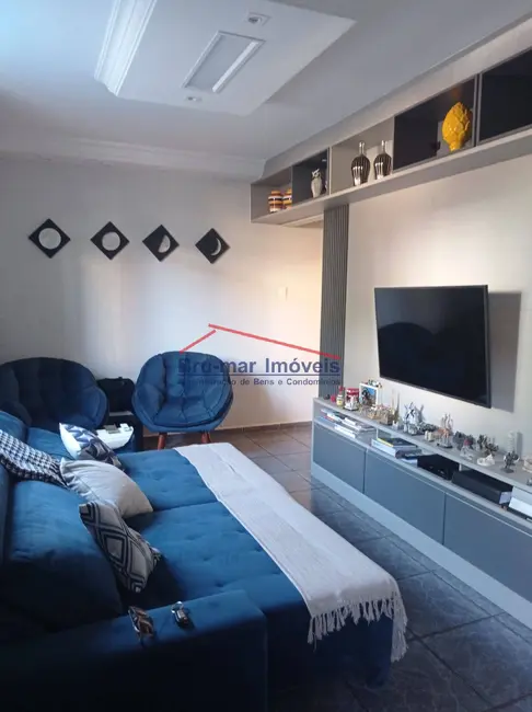 Foto 5 de Sobrado com 3 quartos à venda, 186m2 em Embaré, Santos - SP