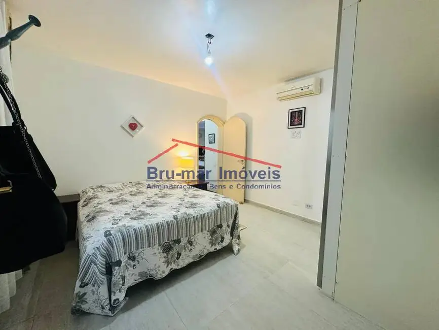 Foto 9 de Apartamento com 3 quartos à venda, 136m2 em Pompéia, Santos - SP