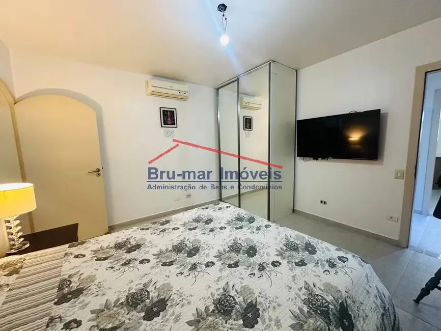Foto 5 de Apartamento com 3 quartos à venda, 136m2 em Pompéia, Santos - SP