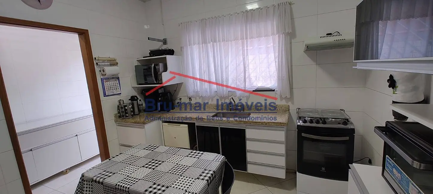 Foto 5 de Casa com 3 quartos à venda, 126m2 em Marapé, Santos - SP