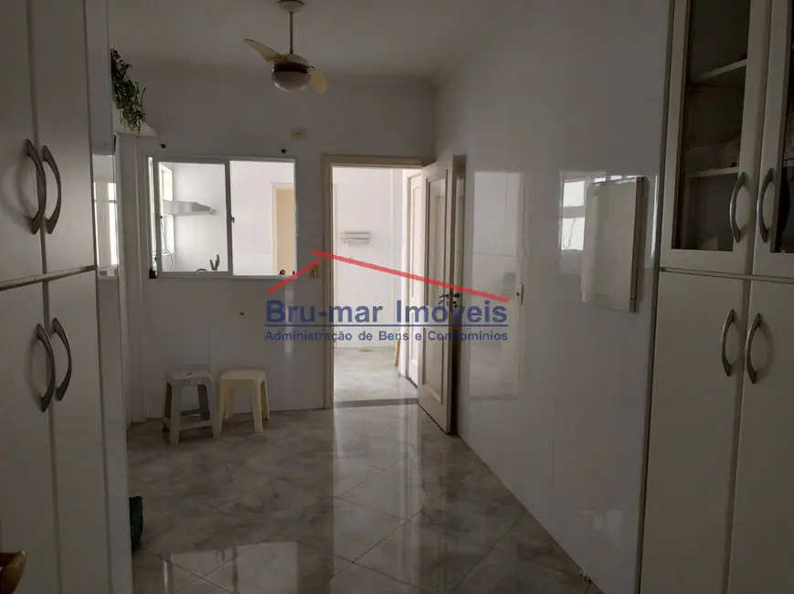 Foto 4 de Apartamento com 3 quartos à venda, 150m2 em Gonzaga, Santos - SP