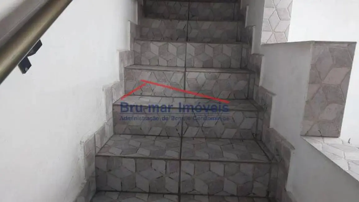 Foto 5 de Sobrado com 3 quartos à venda, 180m2 em Vila Mathias, Santos - SP