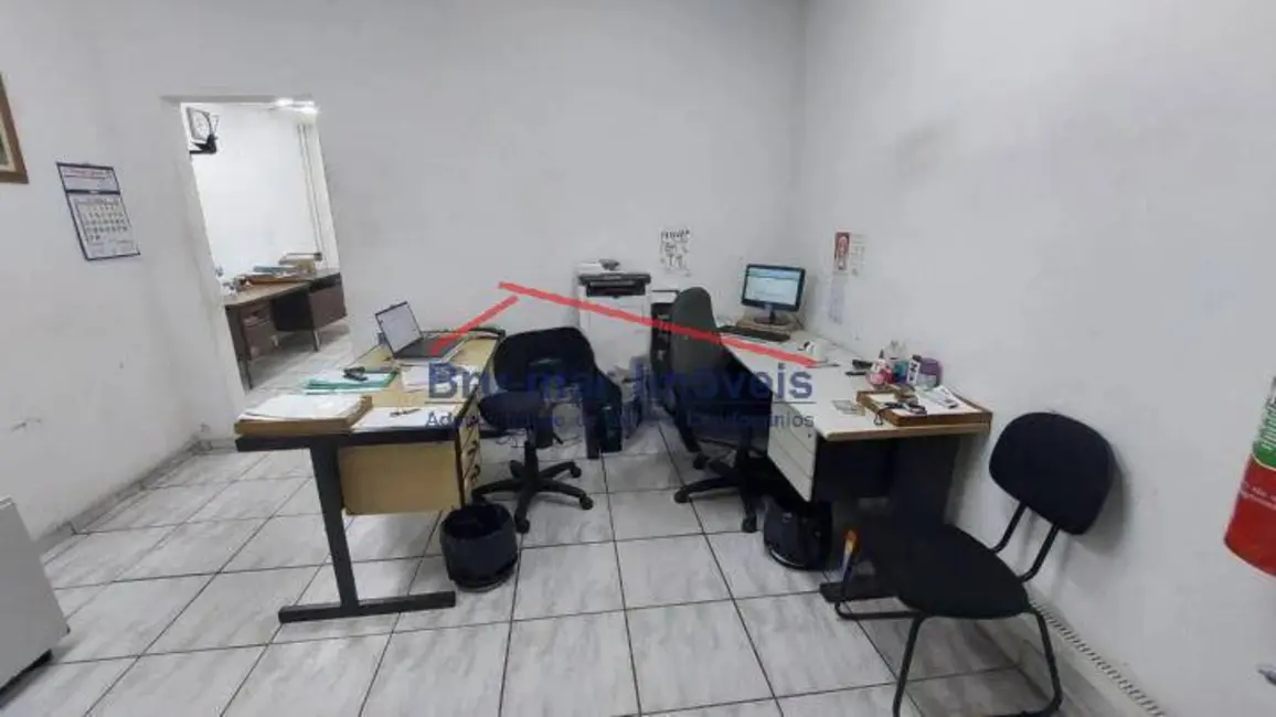 Foto 6 de Sobrado com 3 quartos à venda, 180m2 em Vila Mathias, Santos - SP