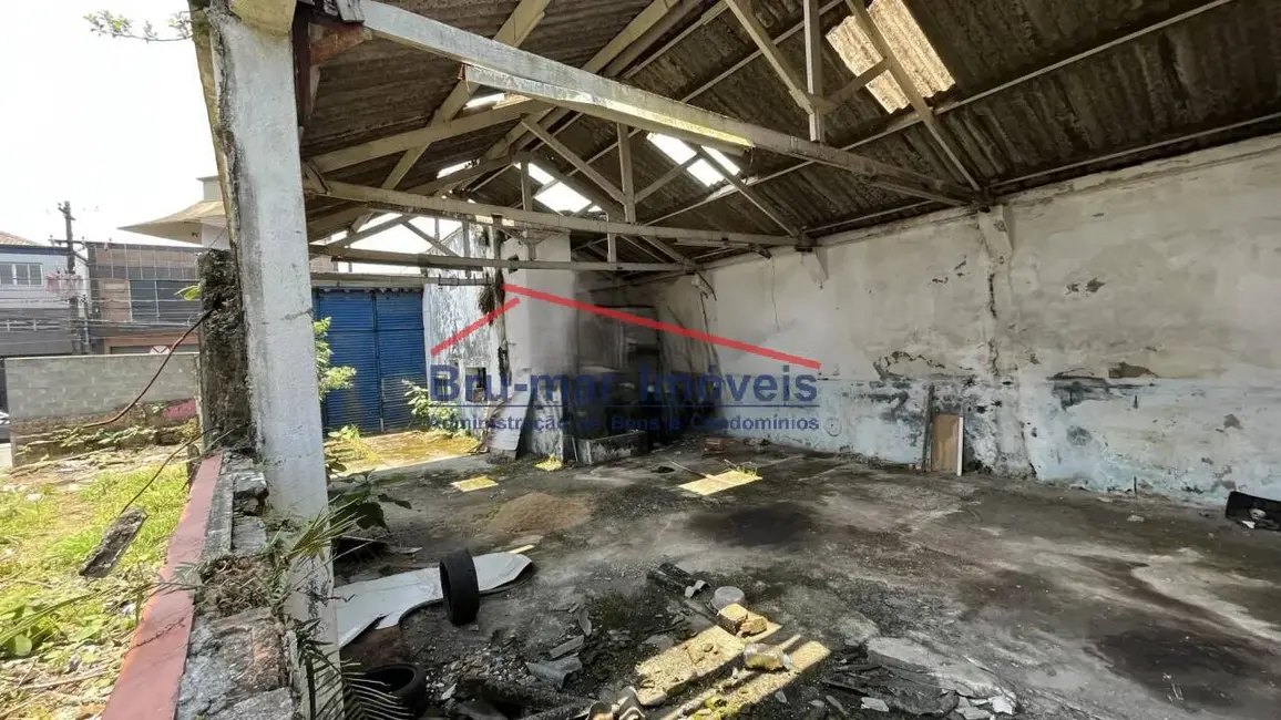 Terreno / Lote à venda, 1100m2 em Vila Mathias, Santos - SP - imagem 3 Foto 3 de Terreno / Lote à venda, 1100m2 em Vila Mathias, Santos - SP