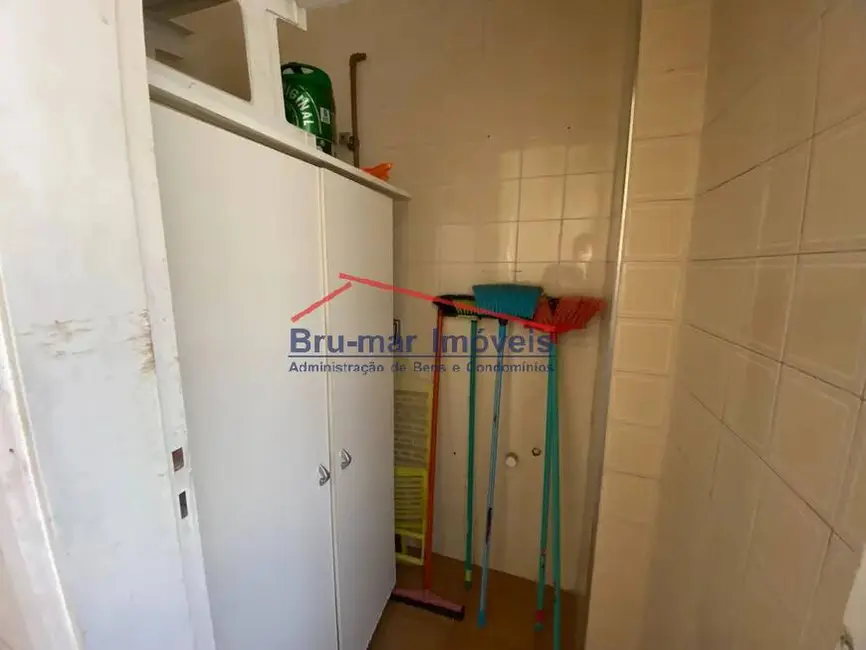 Foto 9 de Apartamento com 2 quartos à venda, 87m2 em Pompéia, Santos - SP