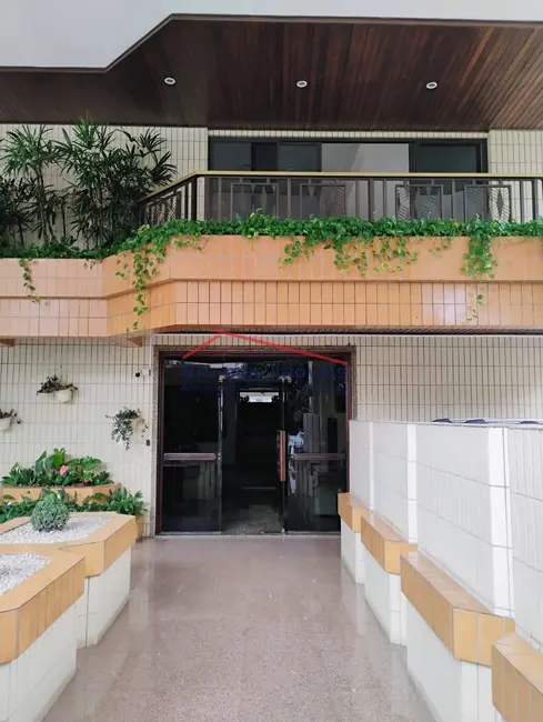 Apartamento com 2 quartos à venda, 109m2 em Gonzaga, Santos - SP - imagem 3 Foto 3 de Apartamento com 2 quartos à venda, 109m2 em Gonzaga, Santos - SP