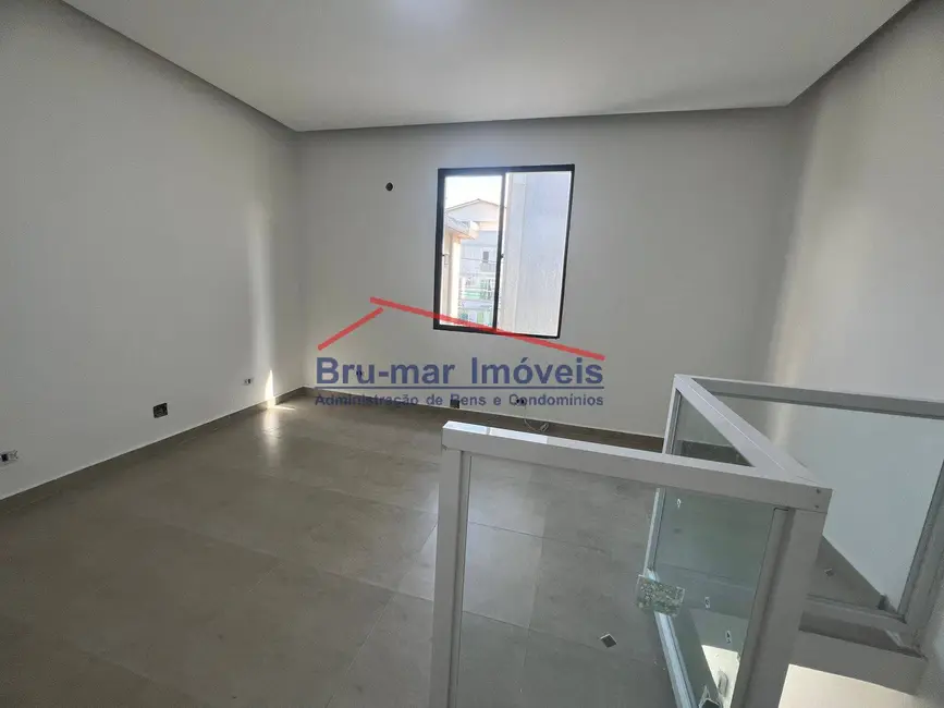 Foto 3 de Casa com 2 quartos à venda, 73m2 em Embaré, Santos - SP