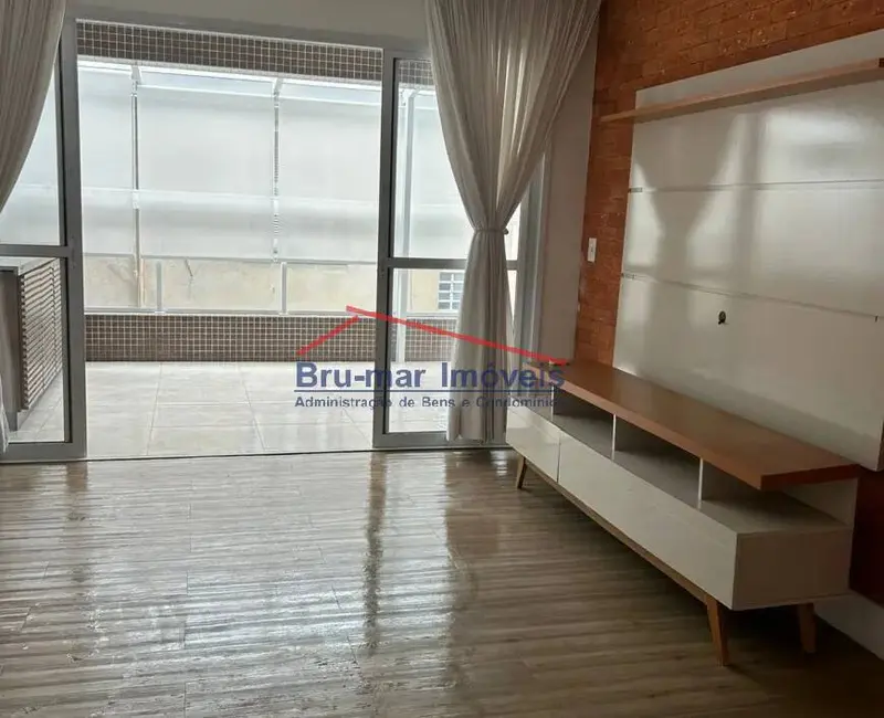 Apartamento com 2 quartos à venda, 110m2 em Gonzaga, Santos - SP - imagem 4 Foto 4 de Apartamento com 2 quartos à venda, 110m2 em Gonzaga, Santos - SP