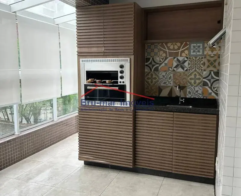Apartamento com 2 quartos à venda, 110m2 em Gonzaga, Santos - SP - imagem 1 Foto 1 de Apartamento com 2 quartos à venda, 110m2 em Gonzaga, Santos - SP