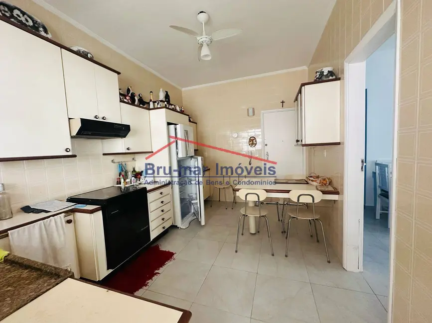 Foto 6 de Apartamento com 2 quartos à venda, 77m2 em Pompéia, Santos - SP