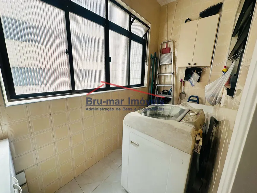 Foto 8 de Apartamento com 2 quartos à venda, 77m2 em Pompéia, Santos - SP