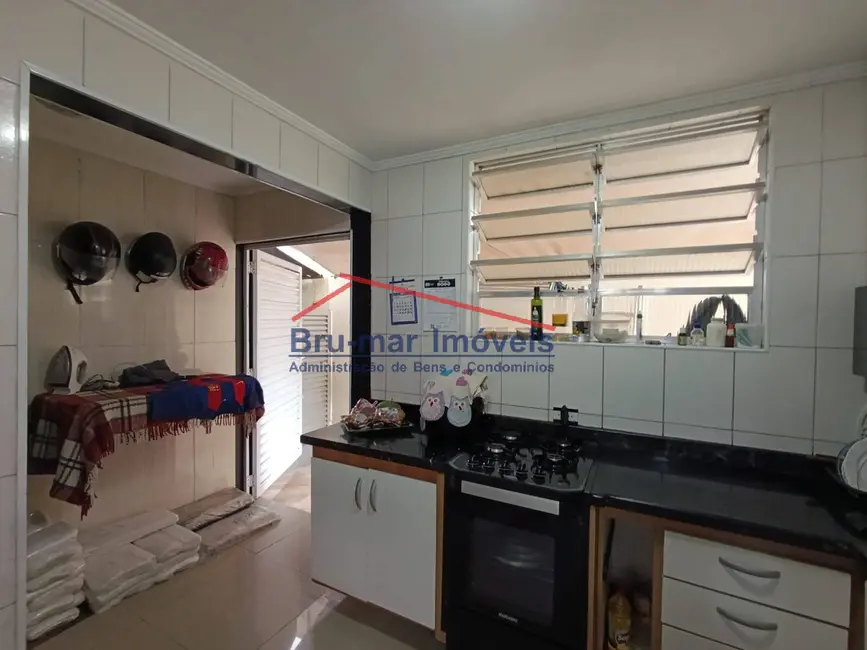 Apartamento com 2 quartos à venda, 68m2 em Vila Mathias, Santos - SP - imagem 5 Foto 5 de Apartamento com 2 quartos à venda, 68m2 em Vila Mathias, Santos - SP