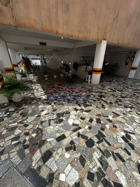 Foto 8 de Apartamento com 2 quartos à venda, 70m2 em Marapé, Santos - SP