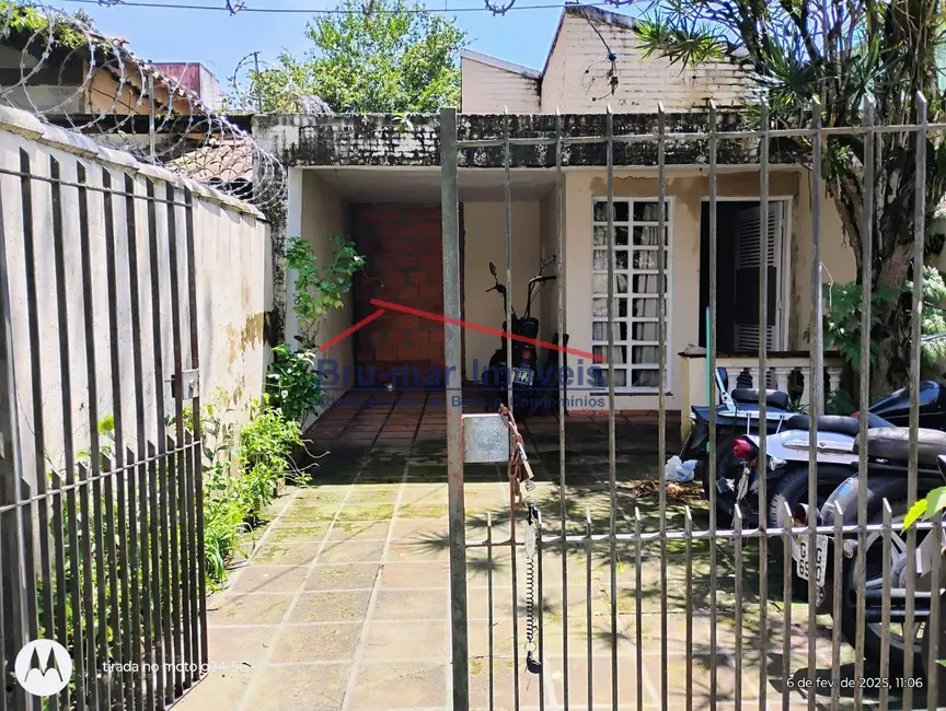 Foto 1 de Casa com 2 quartos à venda em Vila Valença, Sao Vicente - SP