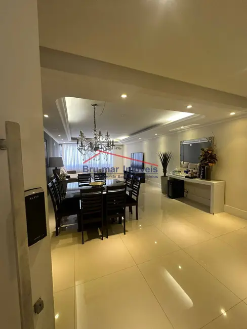 Apartamento com 3 quartos à venda, 185m2 em José Menino, Santos - SP - imagem 4 Foto 4 de Apartamento com 3 quartos à venda, 185m2 em José Menino, Santos - SP