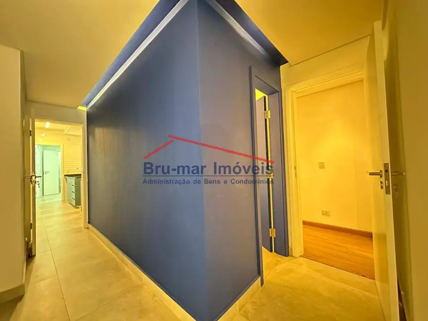 Foto 5 de Apartamento com 3 quartos à venda, 127m2 em Gonzaga, Santos - SP