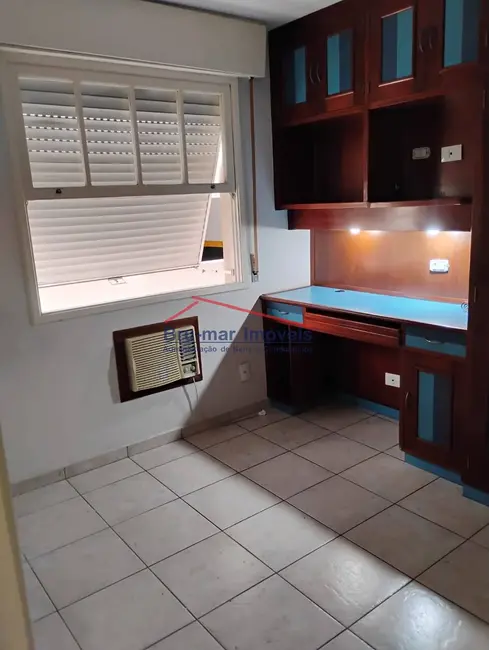 Apartamento com 3 quartos à venda, 144m2 em Gonzaga, Santos - SP - imagem 4 Foto 4 de Apartamento com 3 quartos à venda, 144m2 em Gonzaga, Santos - SP