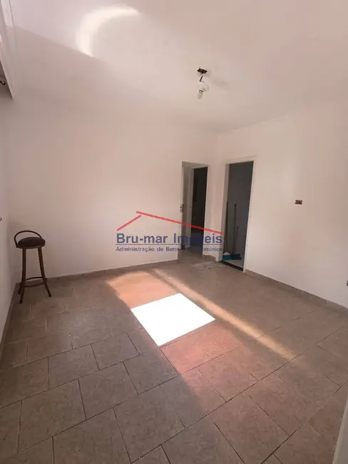 Apartamento com 2 quartos à venda, 65m2 em Encruzilhada, Santos - SP - imagem 2 Foto 2 de Apartamento com 2 quartos à venda, 65m2 em Encruzilhada, Santos - SP