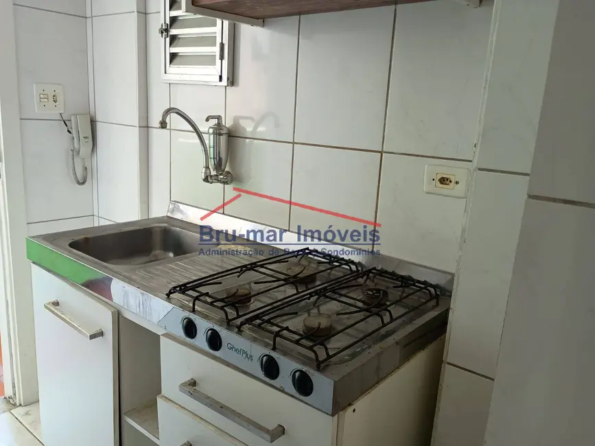 Foto 5 de Kitnet com 1 quarto para alugar, 30m2 em Ponta da Praia, Santos - SP