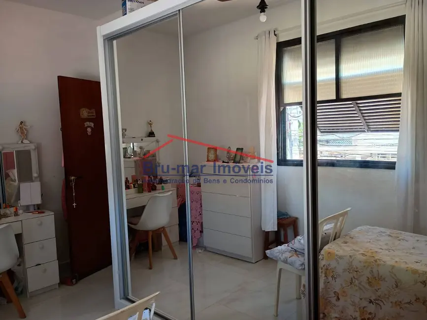 Foto 6 de Apartamento com 2 quartos à venda, 80m2 em Embaré, Santos - SP
