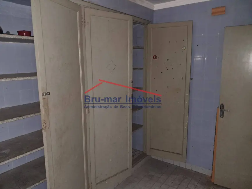 Sobrado com 2 quartos à venda, 150m2 em Vila Mathias, Santos - SP - imagem 7 Foto 7 de Sobrado com 2 quartos à venda, 150m2 em Vila Mathias, Santos - SP