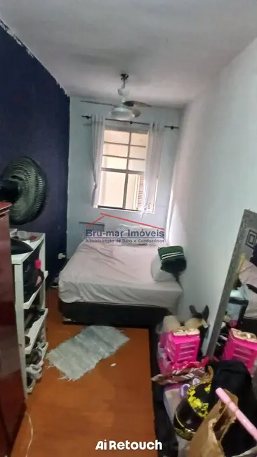 Casa com 3 quartos à venda, 90m2 em Encruzilhada, Santos - SP - imagem 3 Foto 3 de Casa com 3 quartos à venda, 90m2 em Encruzilhada, Santos - SP