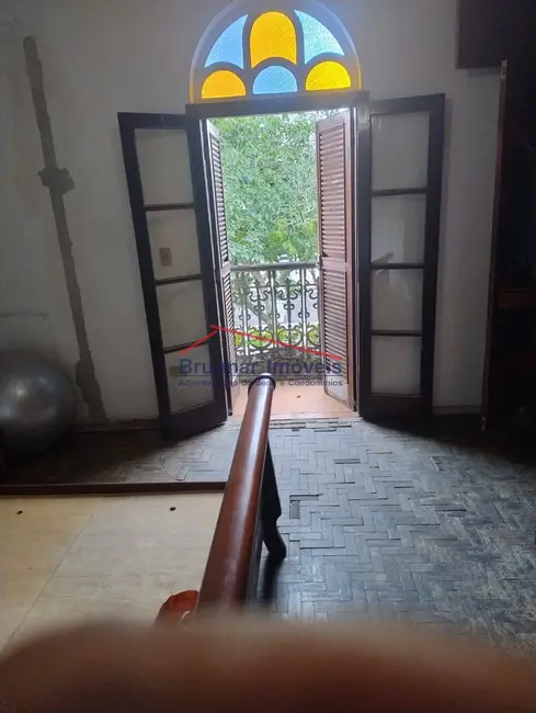 Foto 3 de Sobrado com 3 quartos à venda, 157m2 em Marapé, Santos - SP