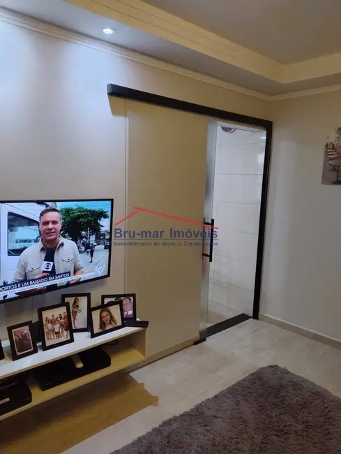 Casa com 2 quartos à venda, 75m2 em Marapé, Santos - SP - imagem 2 Foto 2 de Casa com 2 quartos à venda, 75m2 em Marapé, Santos - SP