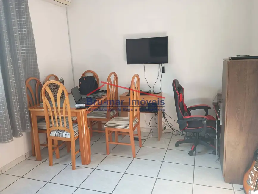 Foto 2 de Apartamento com 1 quarto à venda, 60m2 em Embaré, Santos - SP