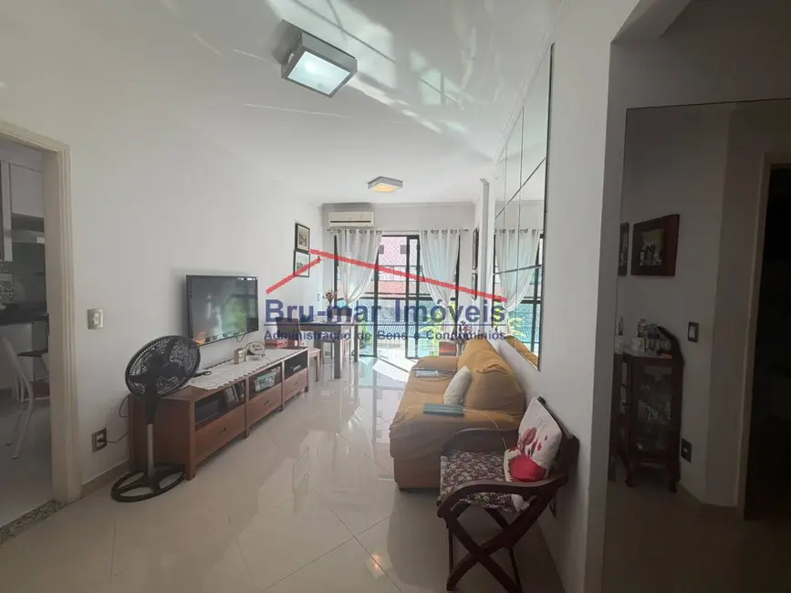 Foto 3 de Apartamento com 2 quartos à venda, 75m2 em Pompéia, Santos - SP