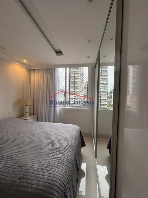 Foto 4 de Apartamento com 2 quartos à venda, 95m2 em Pompéia, Santos - SP